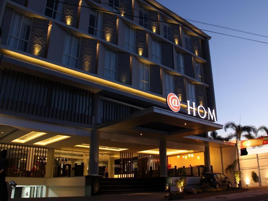 โฮไรออส มาลิโอโบโร โฮเต็ล Hotel ยอกยาการ์ตา ภายนอก รูปภาพ
