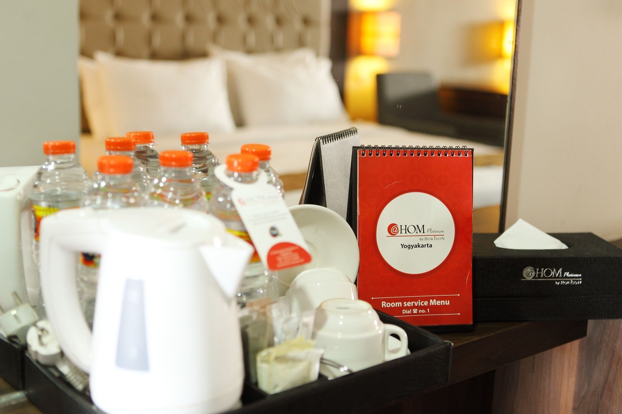 โฮไรออส มาลิโอโบโร โฮเต็ล Hotel ยอกยาการ์ตา ภายนอก รูปภาพ